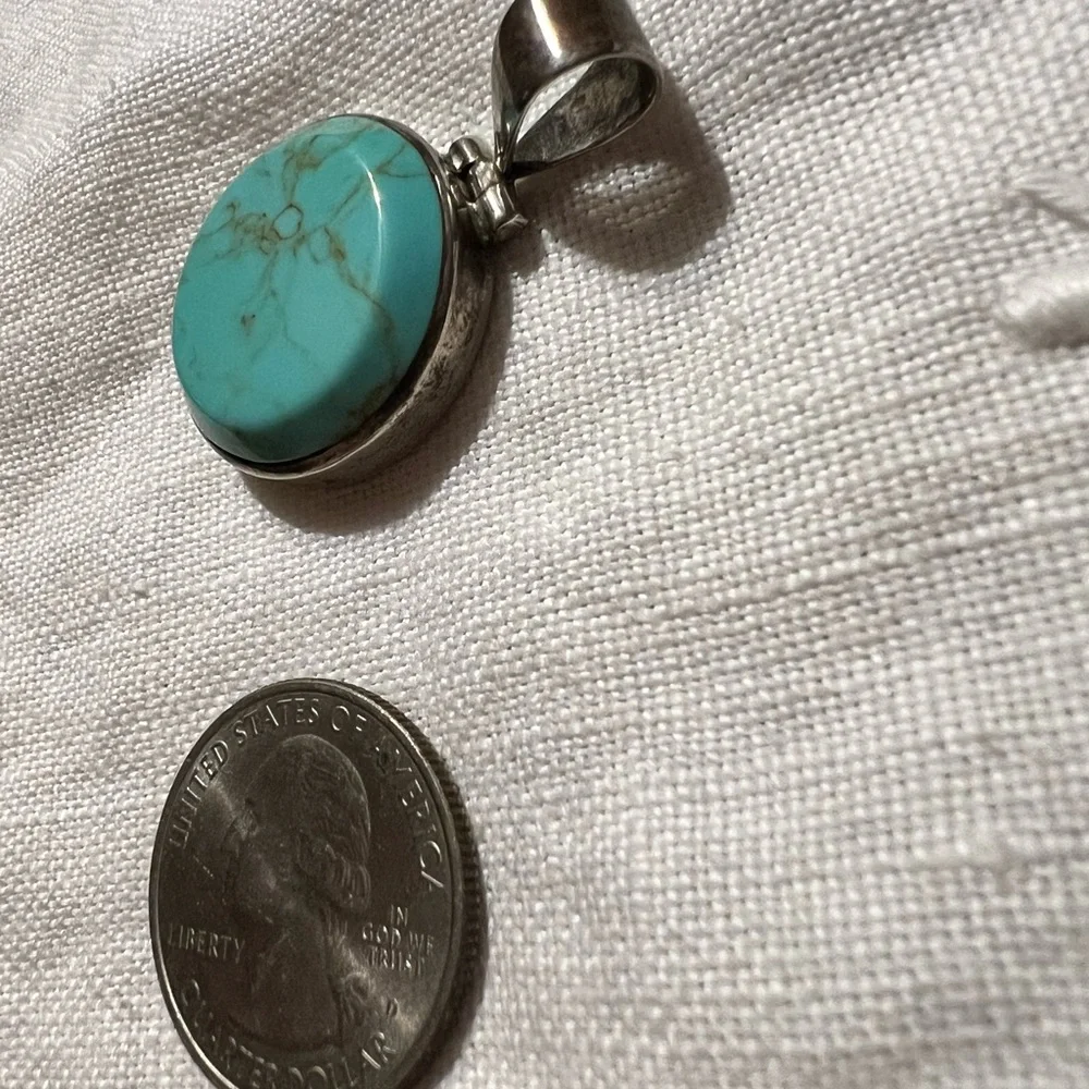 Turquoise‎ sterling silver pendant